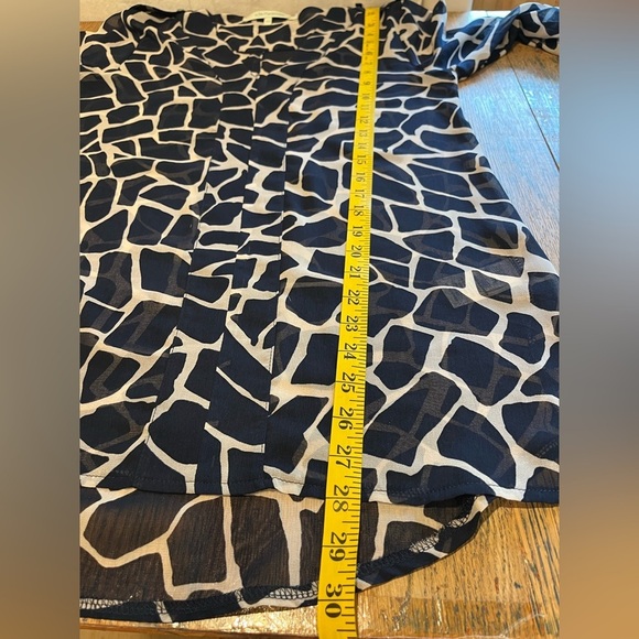 💙 LA FÉE MARABOUTÉE • Abstract print flowy blouse • Size 40 - Picture 10 of 10